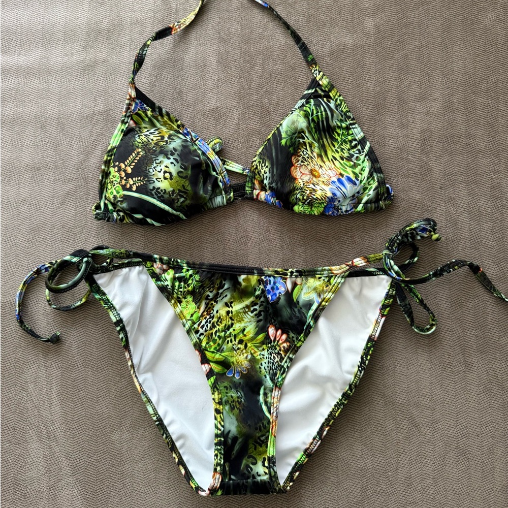 Tropical Print Bikini Set - NEW!